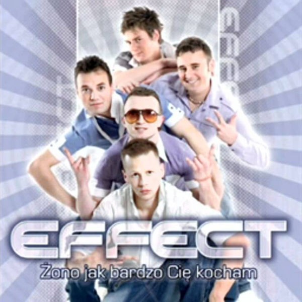 Ubranie na podłodze