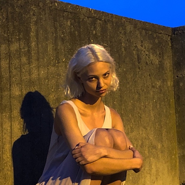 i like the way you kiss me - burnt